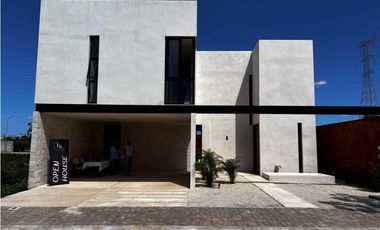 Venta casa nueva privada Soluna Temozon Mérida