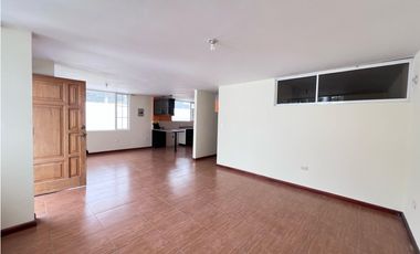 Mitad del Mundo, Casa en Venta, 118m2, 3 Habitaciones
