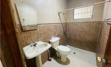 ALQUILER DE CASA EN DAVID COMPLETAMENTE CERCADA DOLEGUITA
