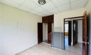 ALQUILER DE CASA EN DAVID COMPLETAMENTE CERCADA DOLEGUITA