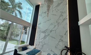 COSTA SUR / COSTA ESMERALDA / 500M REMODELADA / PISCINA PANELES SOLAR
