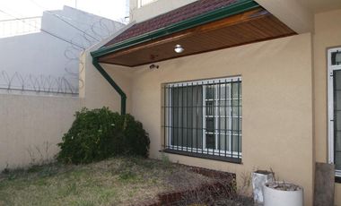 Departamento Tipo Casa en venta en Remedios de Escalada Este