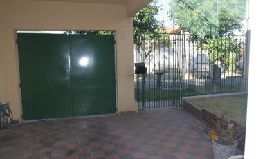 Departamento Tipo Casa en venta en Remedios de Escalada Este