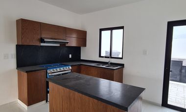 Casa en VENTA en PUNTA LOMAS