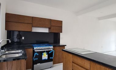 Casa en VENTA en PUNTA LOMAS