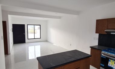 Casa en VENTA en PUNTA LOMAS