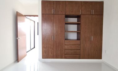 Casa en VENTA en PUNTA LOMAS