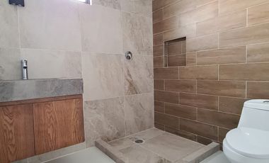 Casa en VENTA en PUNTA LOMAS