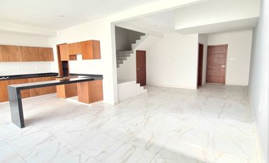 Casa en VENTA en LOMAS DE LA RIOJA
