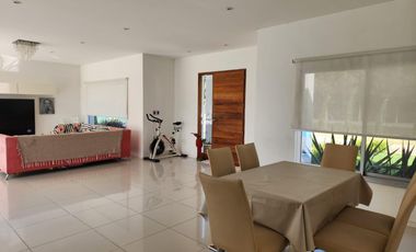 CASA EN ALQUILER 4AMB - C/ PILETA -  BARRIO DON JOAQUIN - CANNING