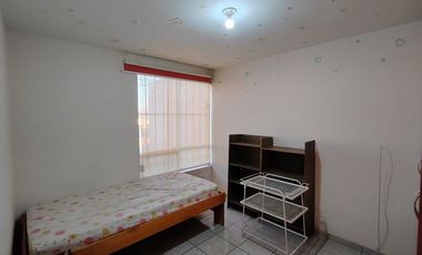 RENTA CASA AMUEBLADA BUCARELLI CERCA UTEQ PIE CUES