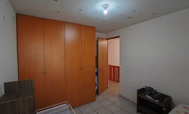 RENTA CASA AMUEBLADA BUCARELLI CERCA UTEQ PIE CUES