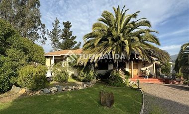 Casa en Venta en Condominio Colinas de Santo Domingo