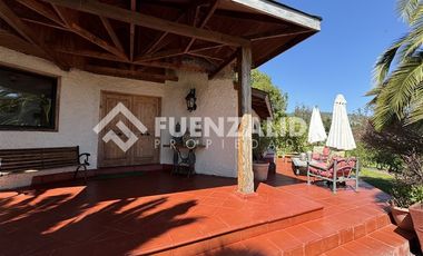 Casa en Venta en Condominio Colinas de Santo Domingo