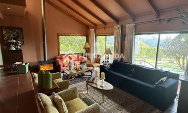 Casa en Venta en Condominio Colinas de Santo Domingo