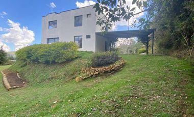 ARRIENDO de CASAS en GUARNE