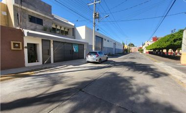 CASA HOLANDA, FRACC. LOS LAURELES ( la luneta ) ZAMORA MICHOACAN