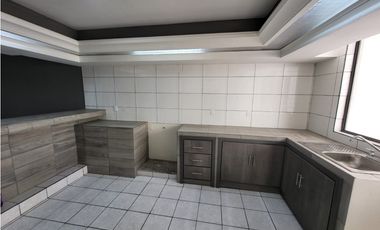 CASA HOLANDA, FRACC. LOS LAURELES ( la luneta ) ZAMORA MICHOACAN