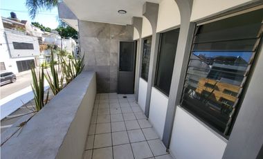 CASA HOLANDA, FRACC. LOS LAURELES ( la luneta ) ZAMORA MICHOACAN