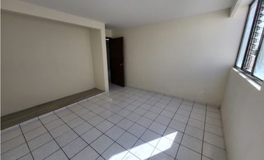 CASA HOLANDA, FRACC. LOS LAURELES ( la luneta ) ZAMORA MICHOACAN