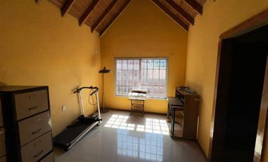 Chalet en Excelente Ubicación!!!! Echeverría 875, Monte Grande.-
