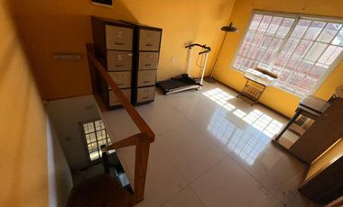Chalet en Excelente Ubicación!!!! Echeverría 875, Monte Grande.-