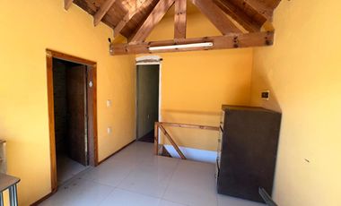 Chalet en Excelente Ubicación!!!! Echeverría 875, Monte Grande.-