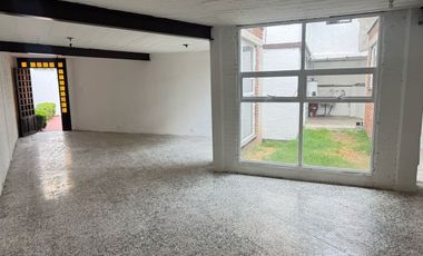 RENTA DE CASA EN LA SOLEDAD NAUCALPAN