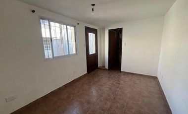 CASA ALQUILER HAEDO