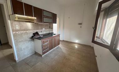 CASA ALQUILER HAEDO