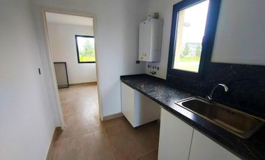 Casa en venta - 4 Dormitorios 3 Baños - 784Mts2 - Escobar