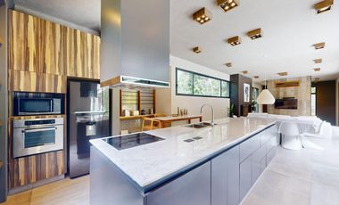 Cod 845 Alquiler y venta USD 590.000.- Excelente!