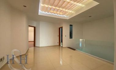 Casa en Venta en Condominio Parques de La Castellana
