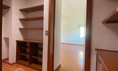 Casa en Venta en Condominio Parques de La Castellana