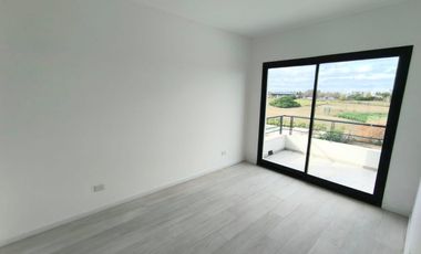 VENTA CASA - EL CANTON VISTA AL GOLF 5 AMBIENTES