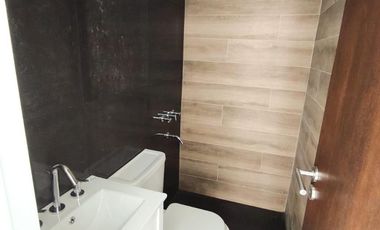 VENTA CASA - EL CANTON VISTA AL GOLF 5 AMBIENTES