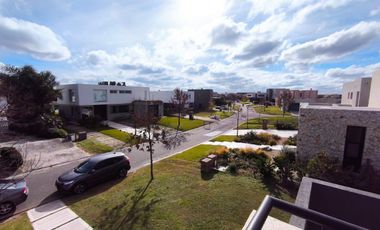 VENTA CASA - EL CANTON VISTA AL GOLF 5 AMBIENTES