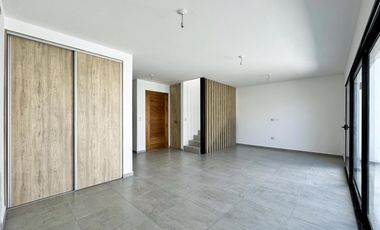 Casa en venta en Terrazas de Manantiales , 3 dormitorios, principal en suite