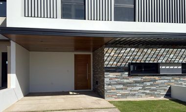 Casa en venta en Terrazas de Manantiales , 3 dormitorios, principal en suite