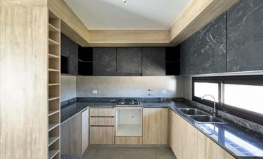 Casa en venta en Terrazas de Manantiales , 3 dormitorios, principal en suite