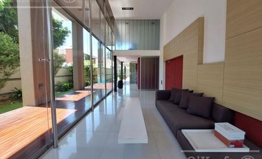 ÚNICO!! VISTAS PANORíMICAS! PISO EN EDIFICIO DE CATEGORíA Y CON VIGILANCIA LAS 24 HORAS!!