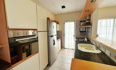 Casa en  VENTA EN LA PLATA