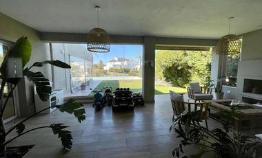 Casa - Barrancas del Lago