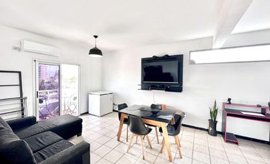 Departamento en Venta. 1 dorm. Balcón amplio al frente. Centro Campana