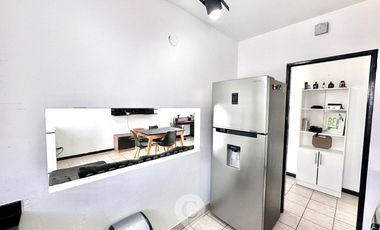 Departamento en Venta. 1 dorm. Balcón amplio al frente. Centro Campana