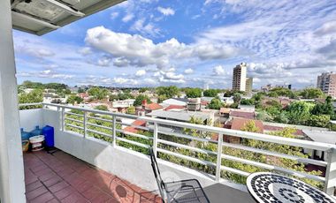 Departamento en Venta. 1 dorm. Balcón amplio al frente. Centro Campana