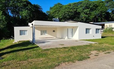 ALQUILER de hermosa casa de 3 dormitorios en Barrio privado Altos San Pablo
