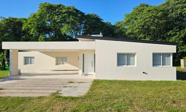 ALQUILER de hermosa casa de 3 dormitorios en Barrio privado Altos San Pablo