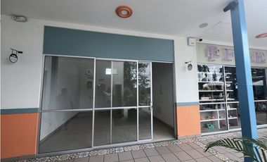 ALQUILER LOCALES EN MALL COMERCIAL VIA EL CAIMO QUINDIO