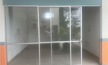 ALQUILER LOCALES EN MALL COMERCIAL VIA EL CAIMO QUINDIO